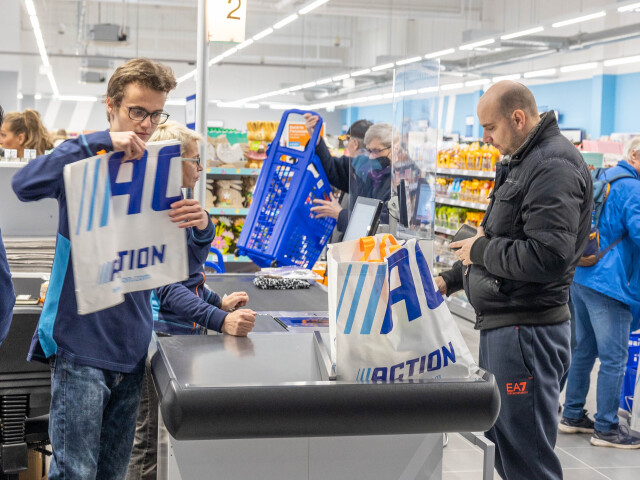 Action, diskontný reťazec, obchod, predaj, zákazník,