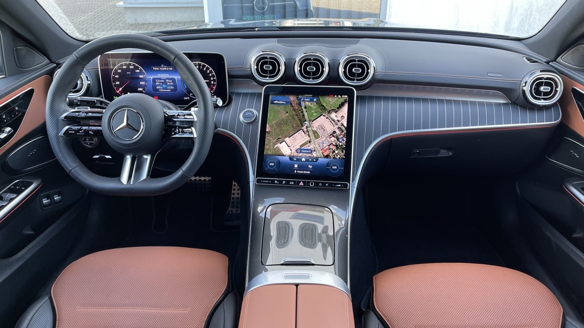 Mercedes-Benz C 400 e 4Matic (2023)