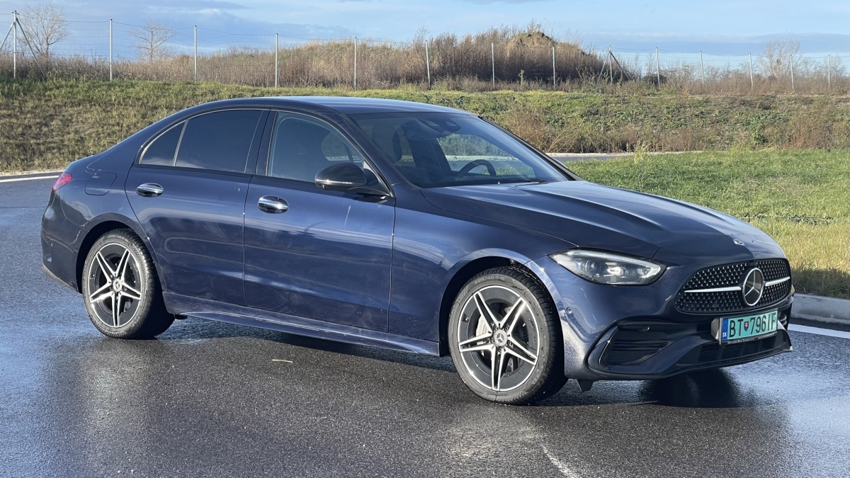 Mercedes-Benz C 400 e 4Matic (2023)