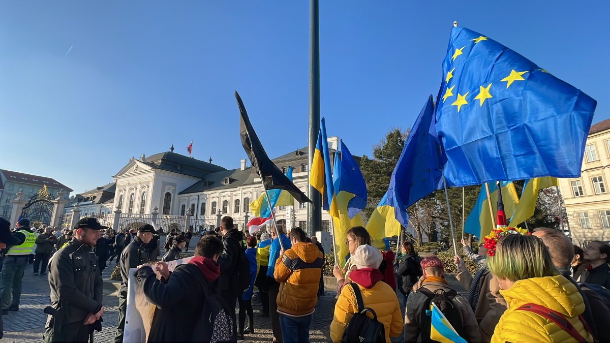 protest prezidentský palác
