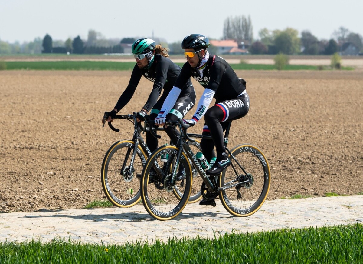 Sagan Oss 10
