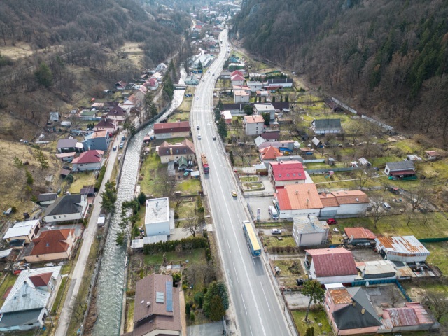 cesta, Banská Bystrica, časť Jakub