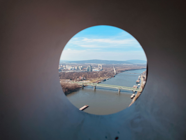Mesto, Bratislava, bývanie, byty, domy, Eurovea