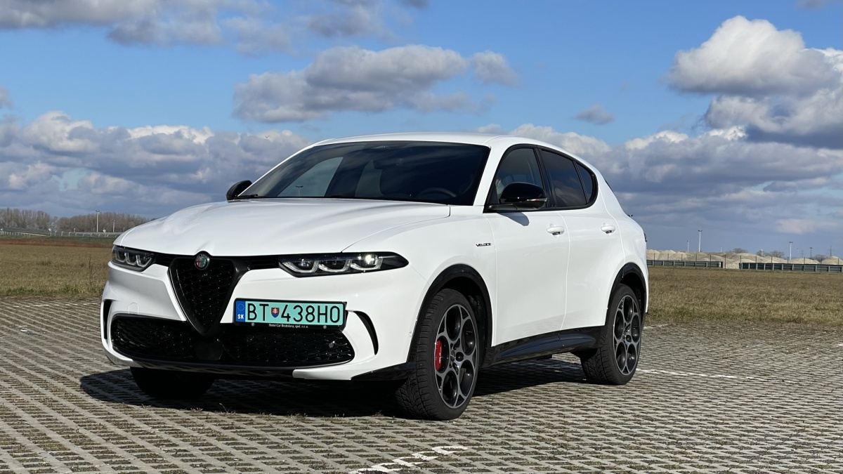 Alfa Romeo Tonale 118 kW (2023)