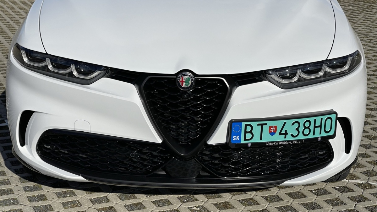 Alfa Romeo Tonale 118 kW (2023)