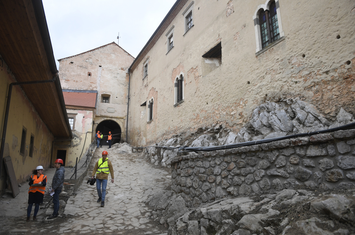 SR hrad Krásna Hôrka projekt obnova posun TK KEX