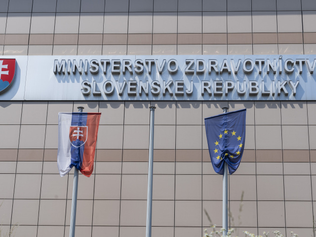 SR budova Ministerstvo zdravotníctva MZ SR BAX