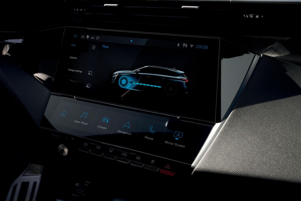 Peugeot - i-Cockpit