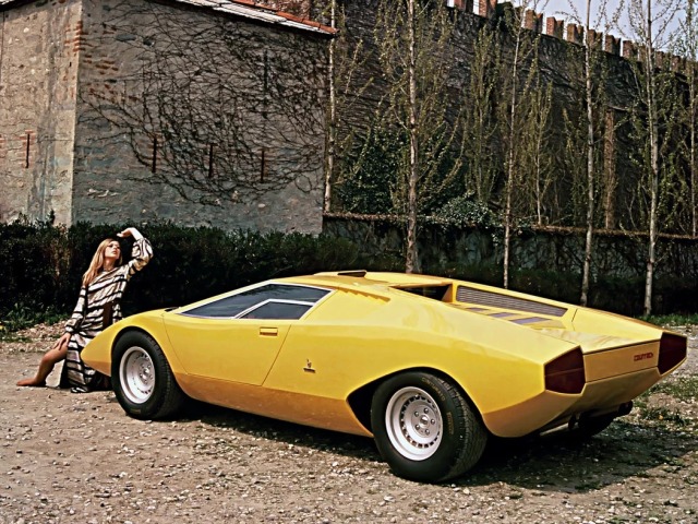 Lamborghini Countach - prototypy 1971 - 1973