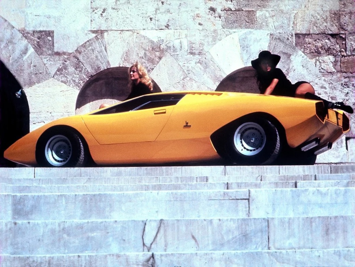 Lamborghini Countach - prototypy 1971 - 1973