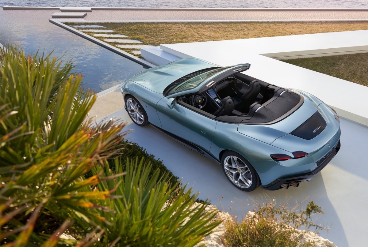 Ferrari Roma Spider 3