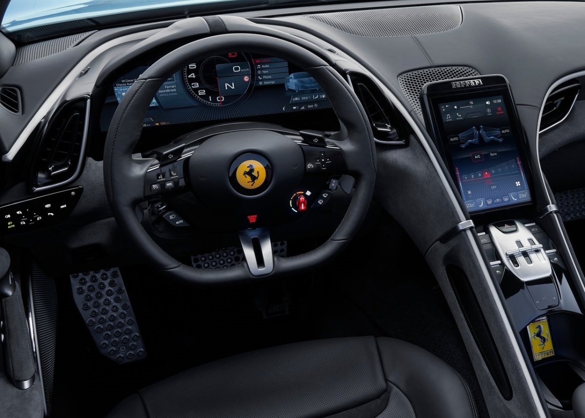 Ferrari Roma Spider 9