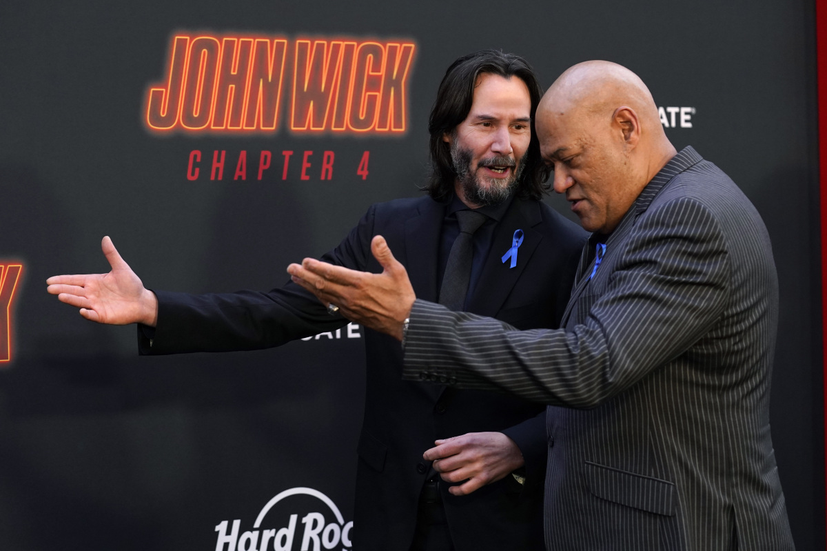 Keanu Reeves (vľavo) a Laurence Fishburne