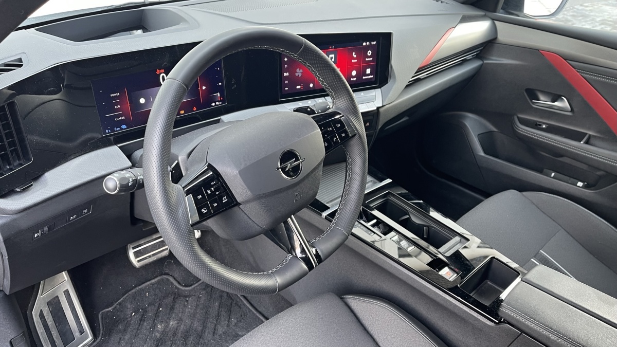Opel Astra plug-in hybrid (2023)