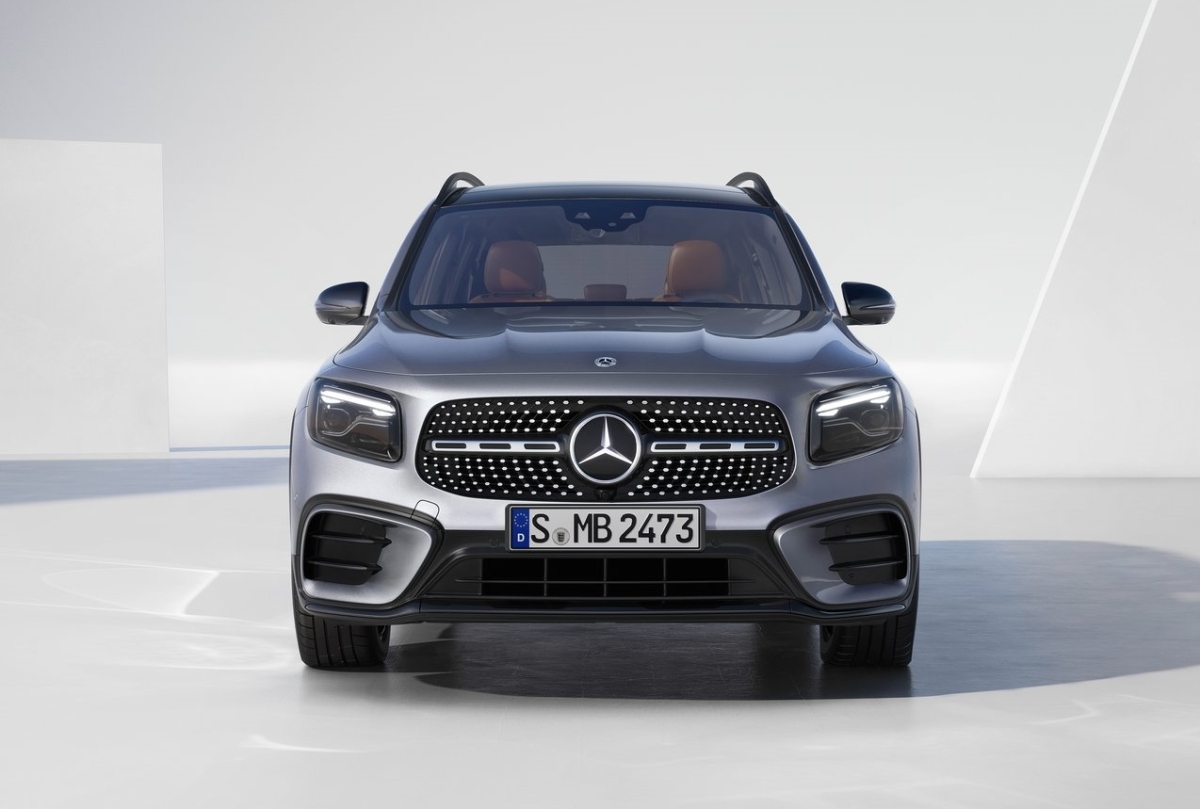 Mercedes-Benz GLB 4