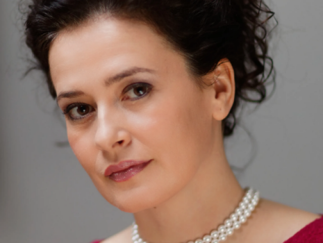 Simona Saturova