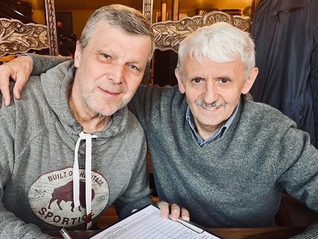 Dzurinda, Peter Šťastný