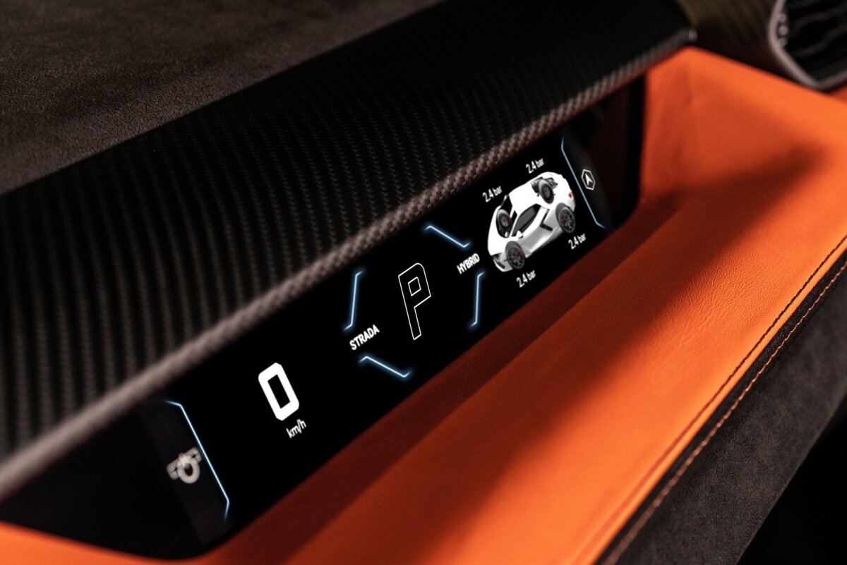 Lamborghini Revuelto - 2023