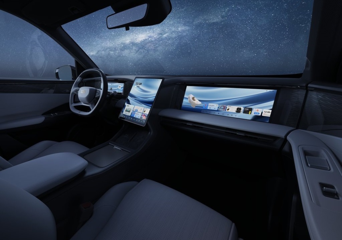 Geely Galaxy L7 10