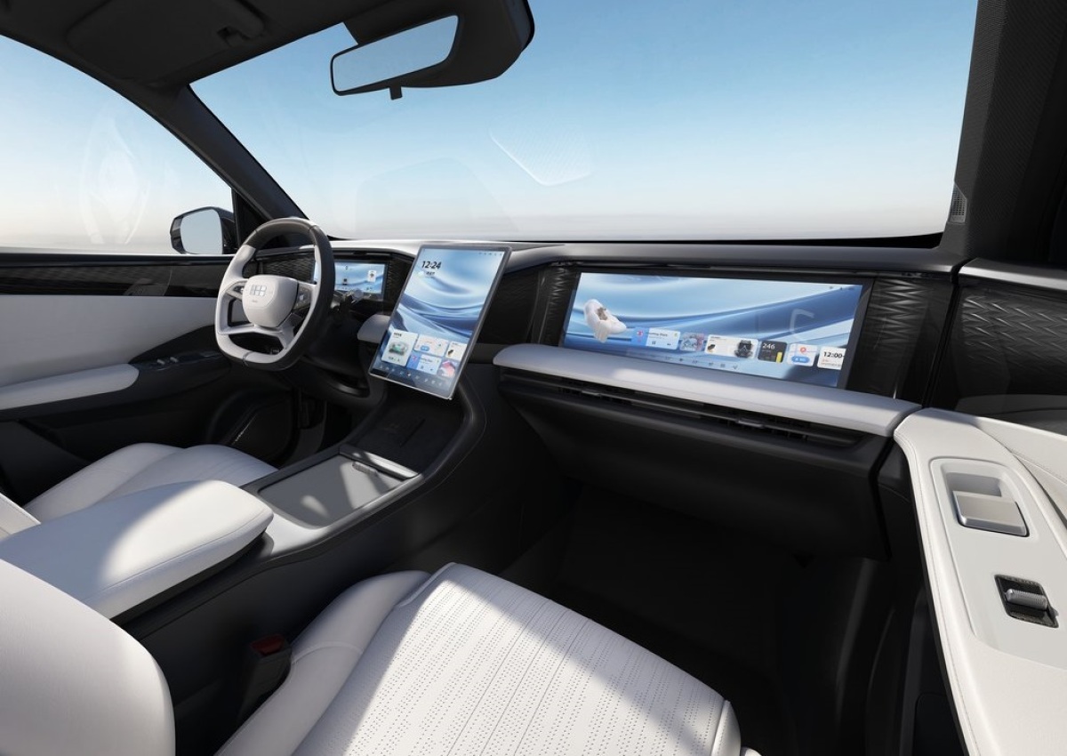 Geely Galaxy L7 14