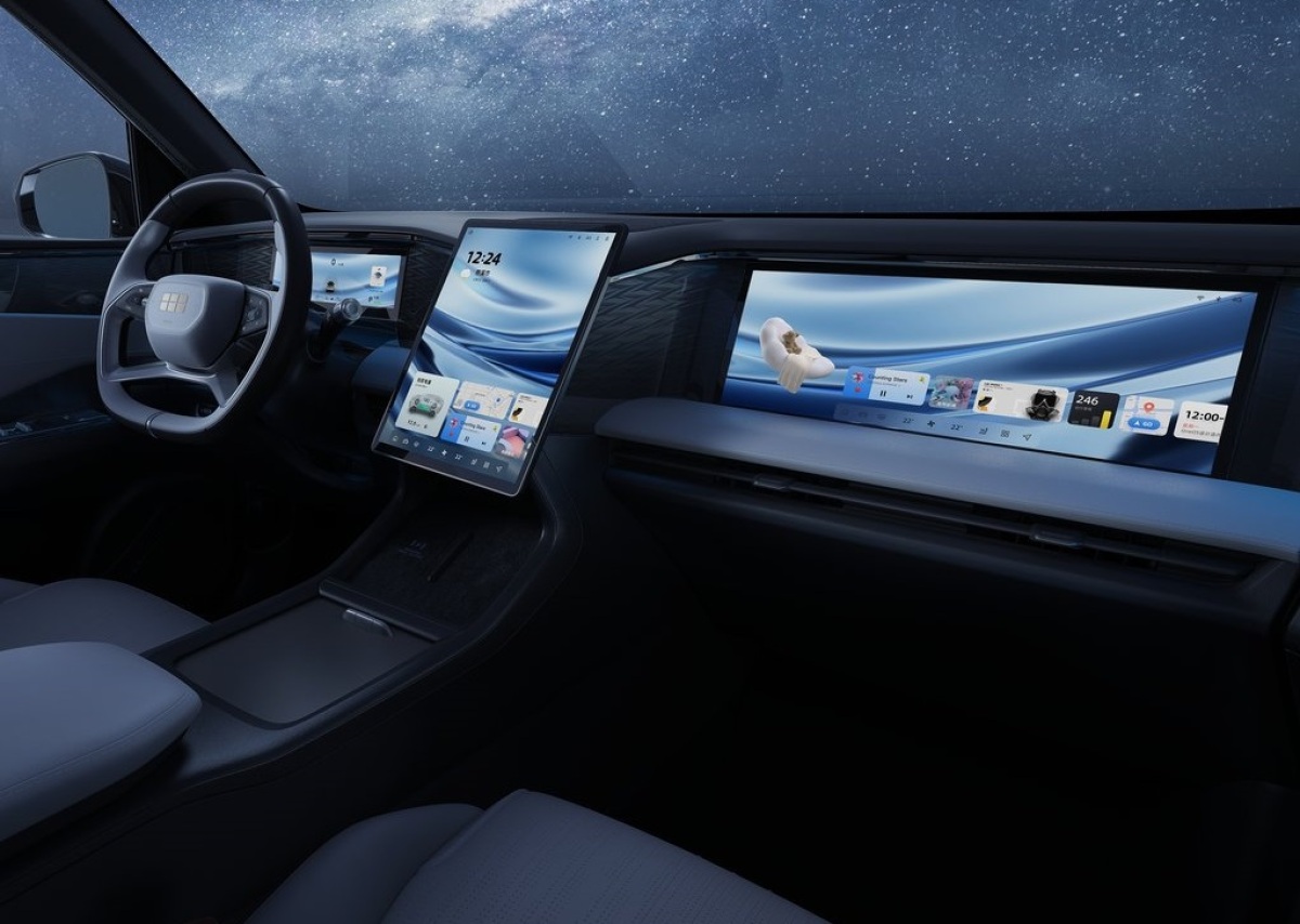 Geely Galaxy L7 9