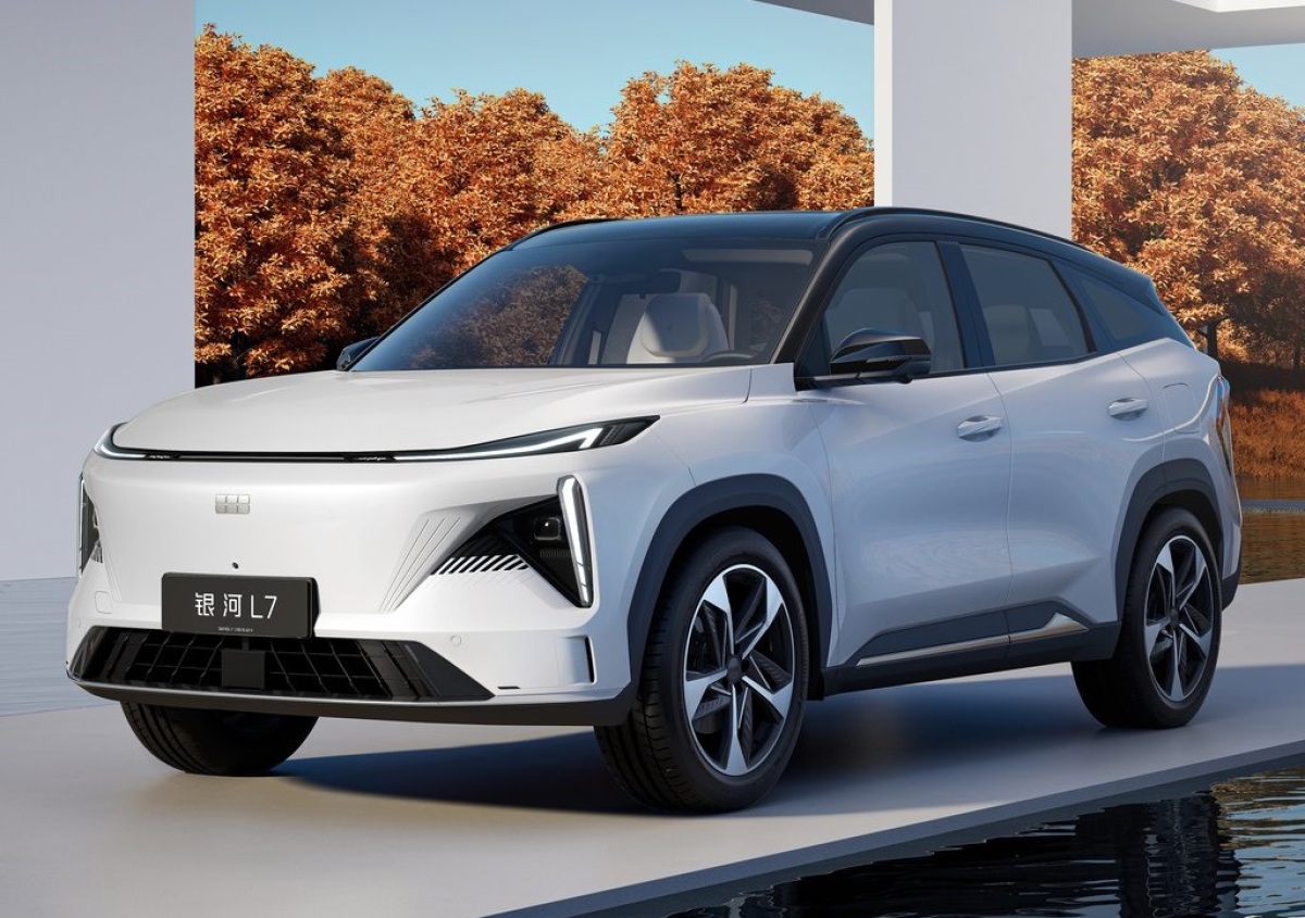 Geely Galaxy L7