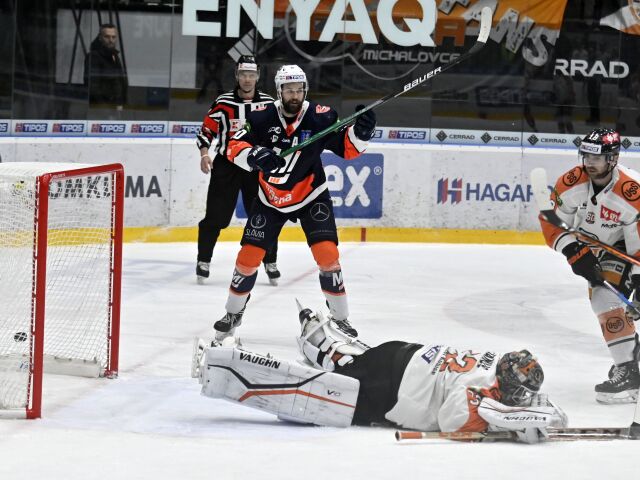 SR Michalovce šport hokej TEL semifinále 3 Košice KEX