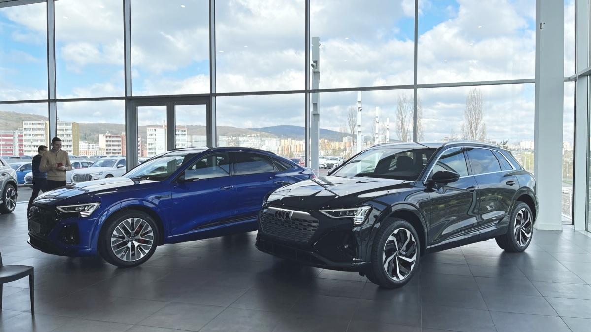 Audi Q8 e-tron (2023)