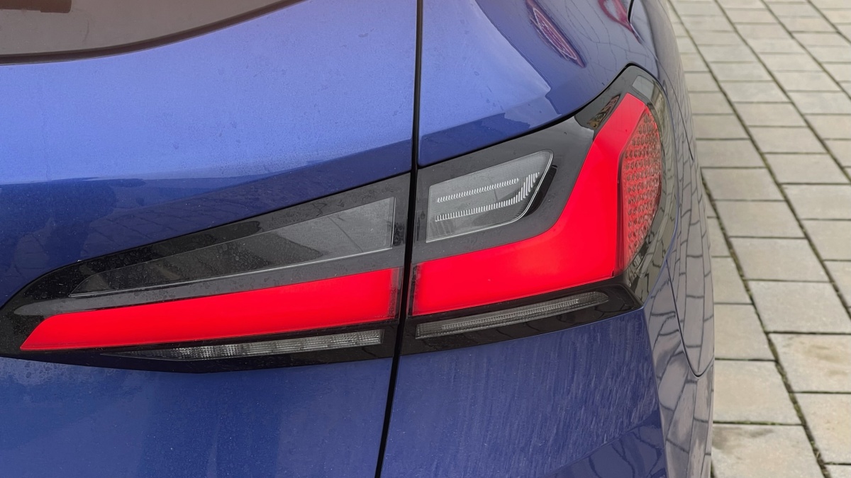 BMW 230e xDrive Active Tourer (2023)