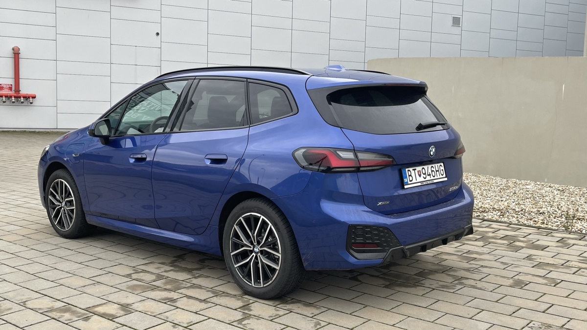 BMW 230e xDrive Active Tourer (2023)