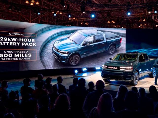 Autosalon New York 2023