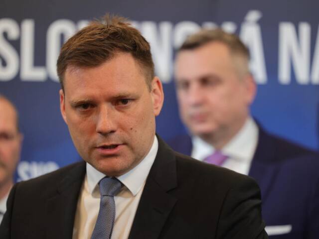 Andrej Danko, Tomáš Taraba, SNS, spájanie, Filip Kuffa