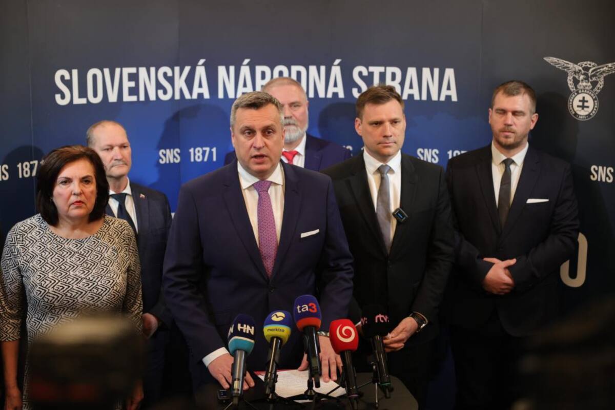 Andrej Danko, Tomáš Taraba, SNS, spájanie, Filip Kuffa