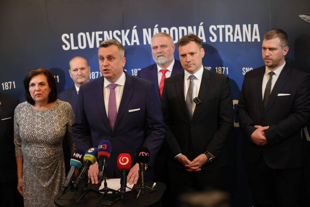 Andrej Danko, Tomáš Taraba, SNS, spájanie, Filip Kuffa