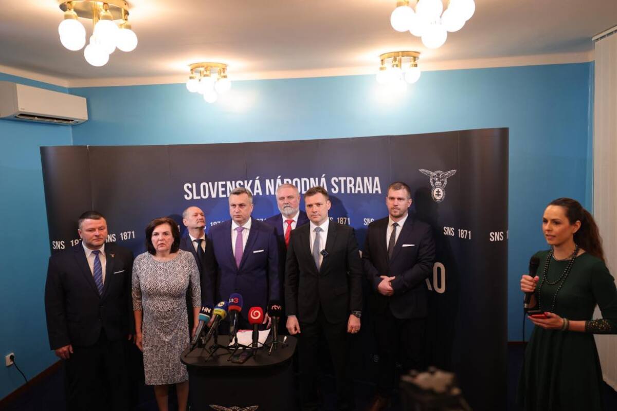 Andrej Danko, Tomáš Taraba, SNS, spájanie, Filip Kuffa