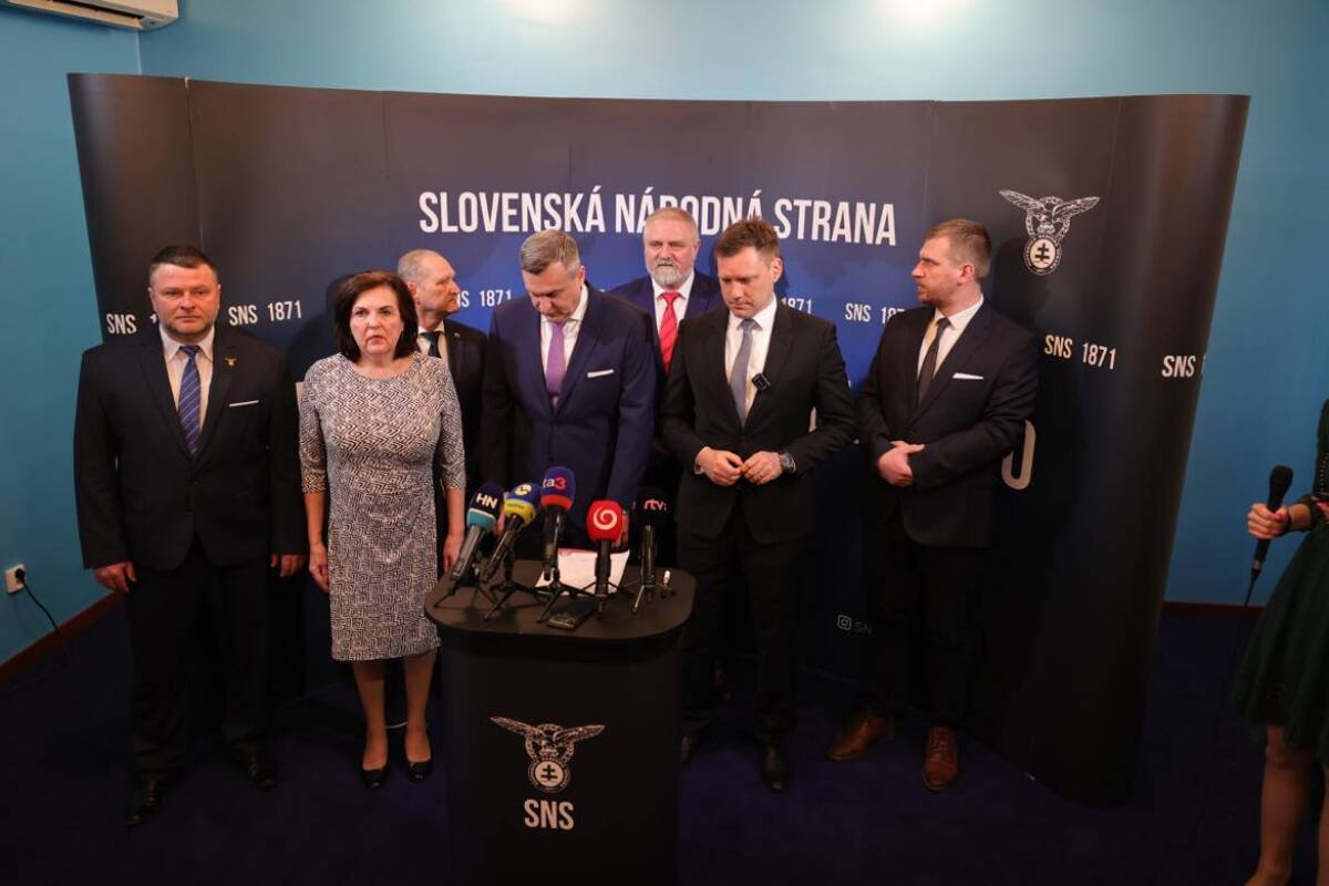 Andrej Danko, Tomáš Taraba, SNS, spájanie, Filip Kuffa