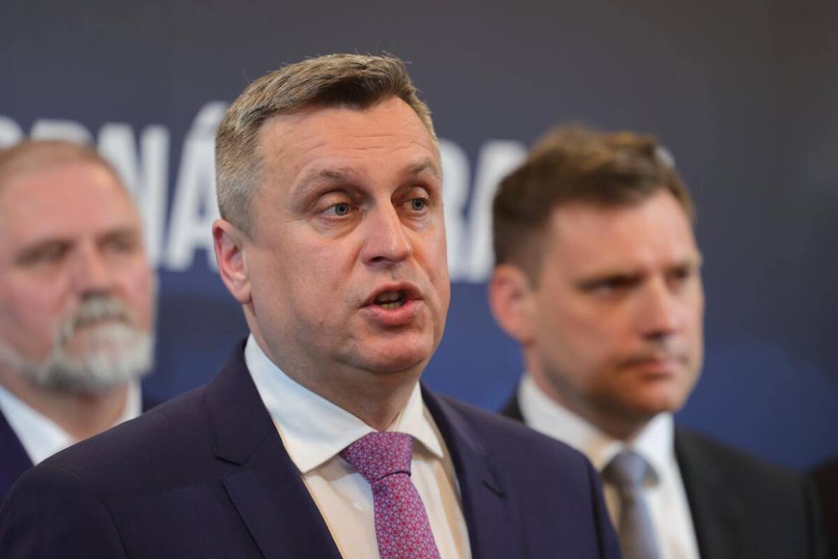Andrej Danko, Tomáš Taraba, SNS, spájanie, Filip Kuffa