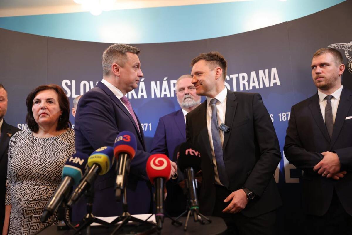 Andrej Danko, Tomáš Taraba, SNS, spájanie, Filip Kuffa