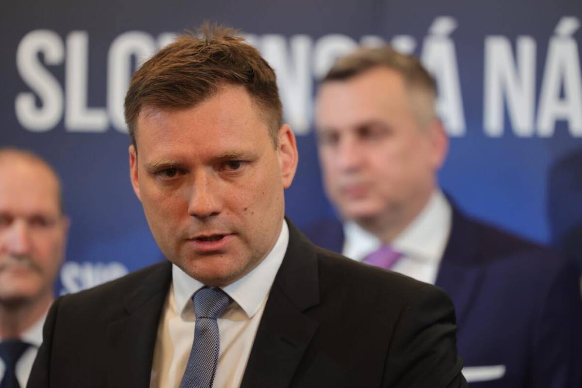 Andrej Danko, Tomáš Taraba, SNS, spájanie, Filip Kuffa
