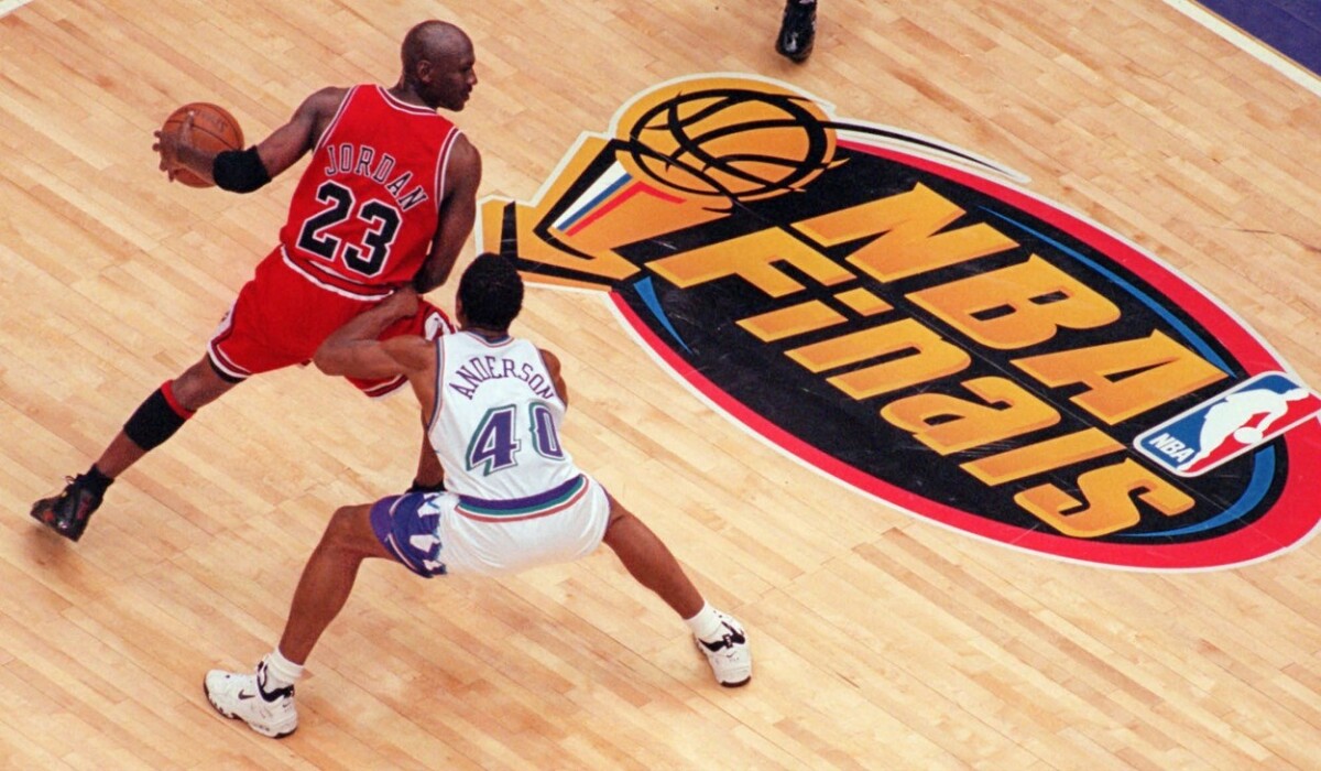 Michael Jordan tenisky