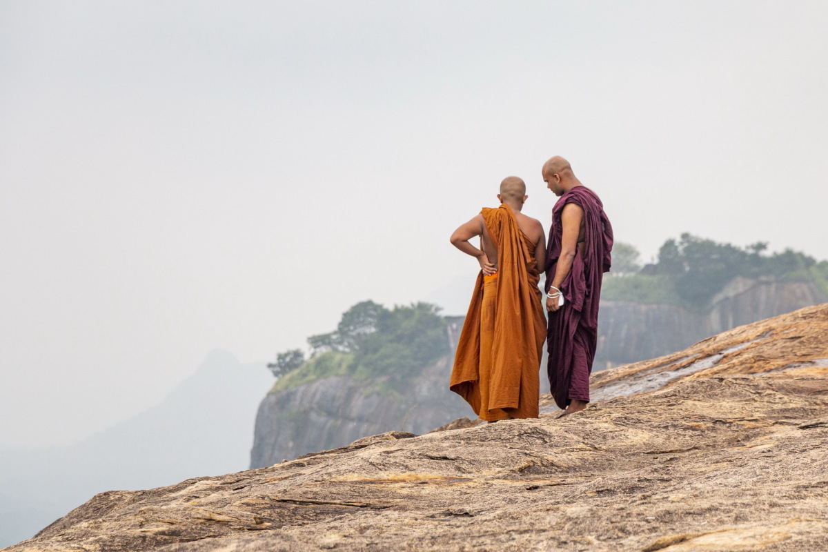 Srí Lanka, mnísi, mních, budhizmus