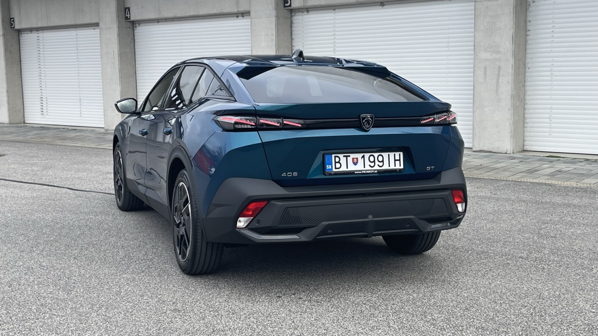 Peugeot 408 1.2 PureTech 130k EAT8 (2023)