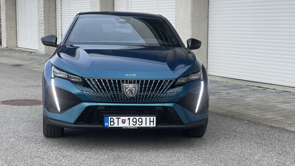 Peugeot 408 1.2 PureTech 130k EAT8 (2023)
