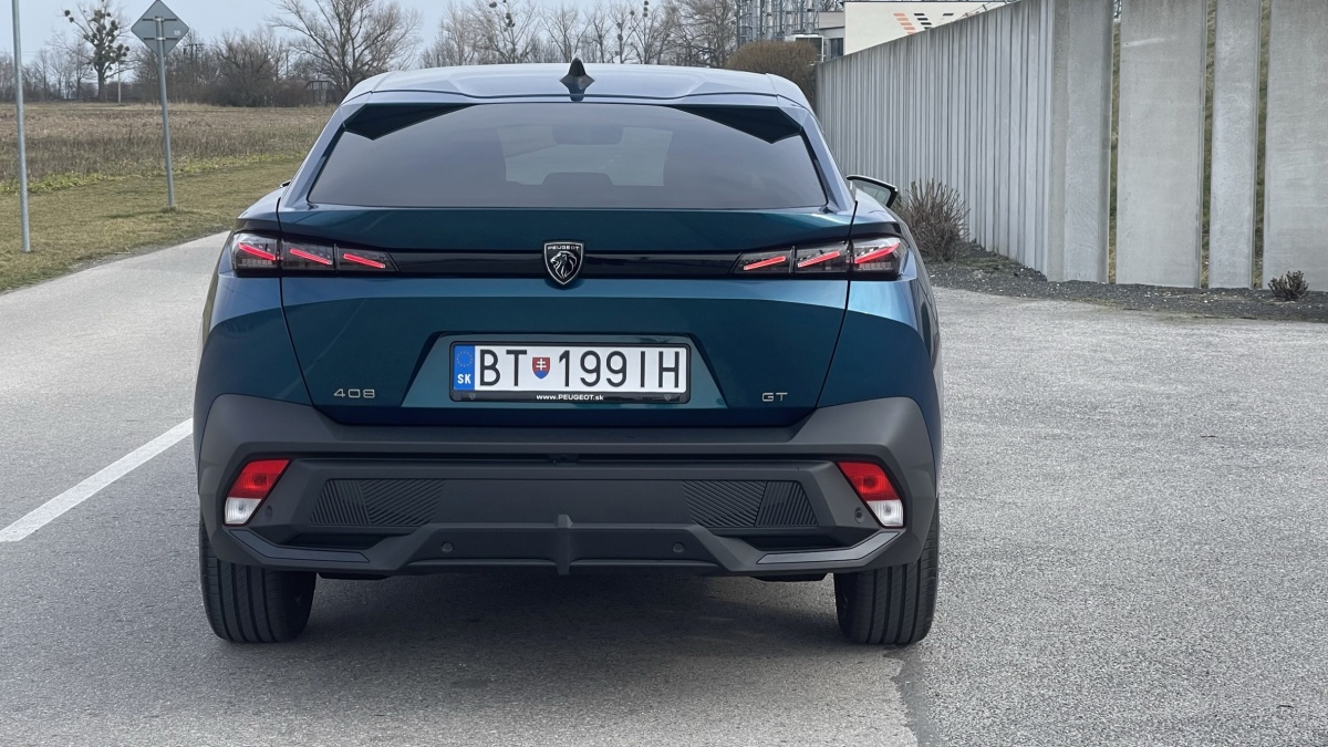 Peugeot 408 1.2 PureTech 130k EAT8 (2023)
