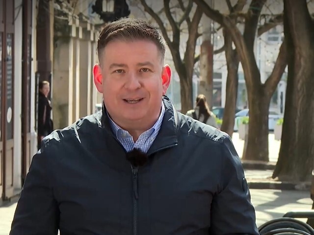 Patrik Herman, Občan za dverami