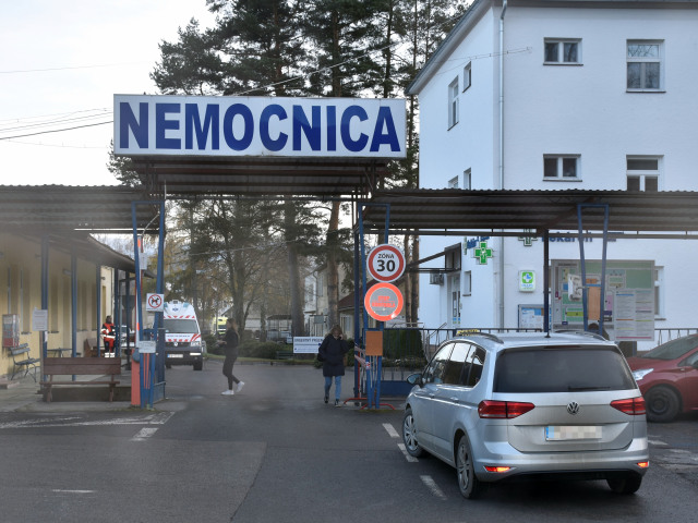 SR Trstená nemocnica hladovka Tholt MZ ZAX