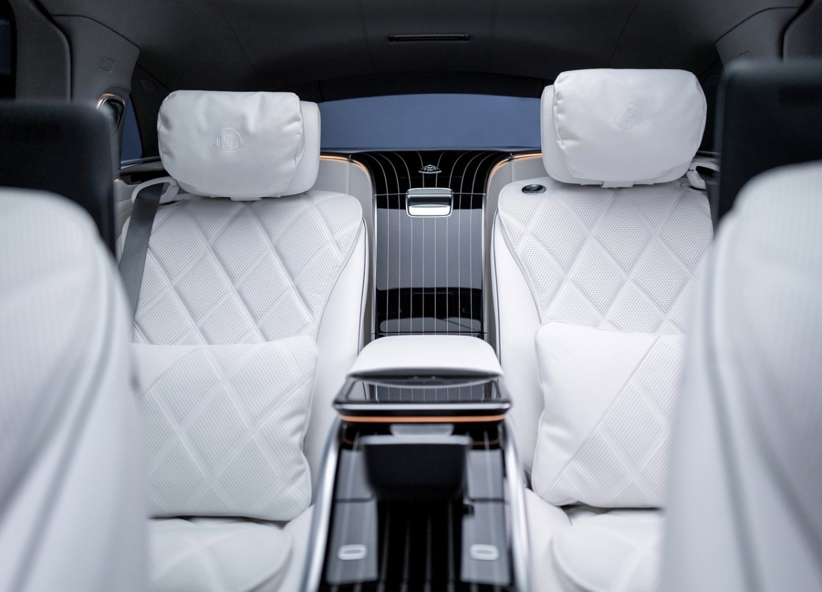 Mercedes-Maybach EQS SUV 11