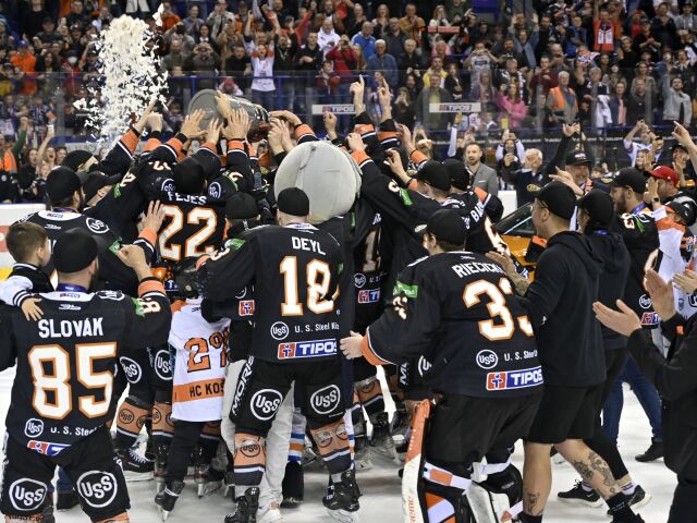 SR Hokej TEL play off finále 5. Košice Zvolen KEX