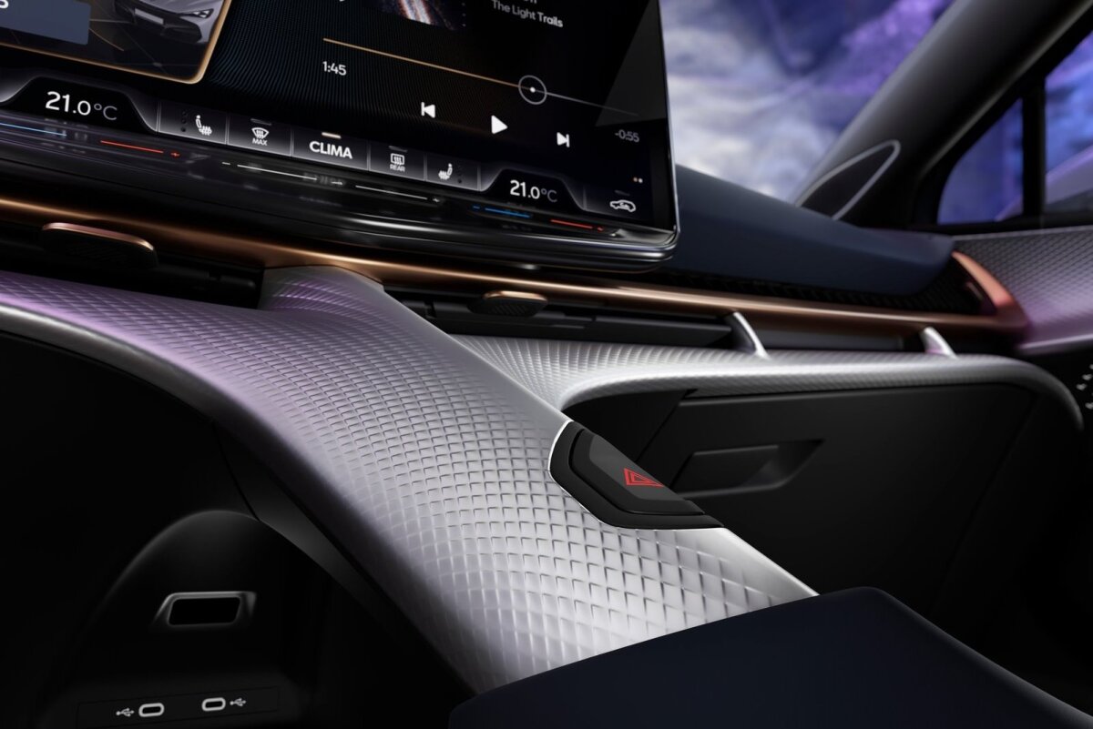 Cupra Tavascan - 2023