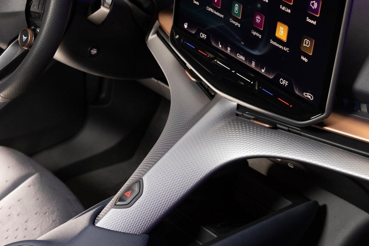 Cupra Tavascan - 2023